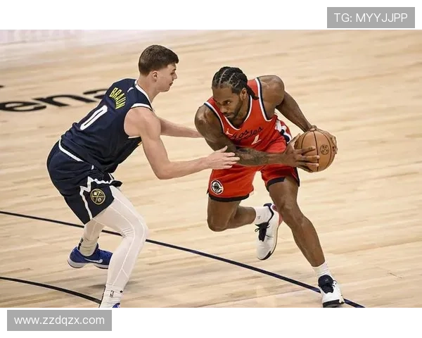 伦纳德低迷三将齐爆发助逆袭